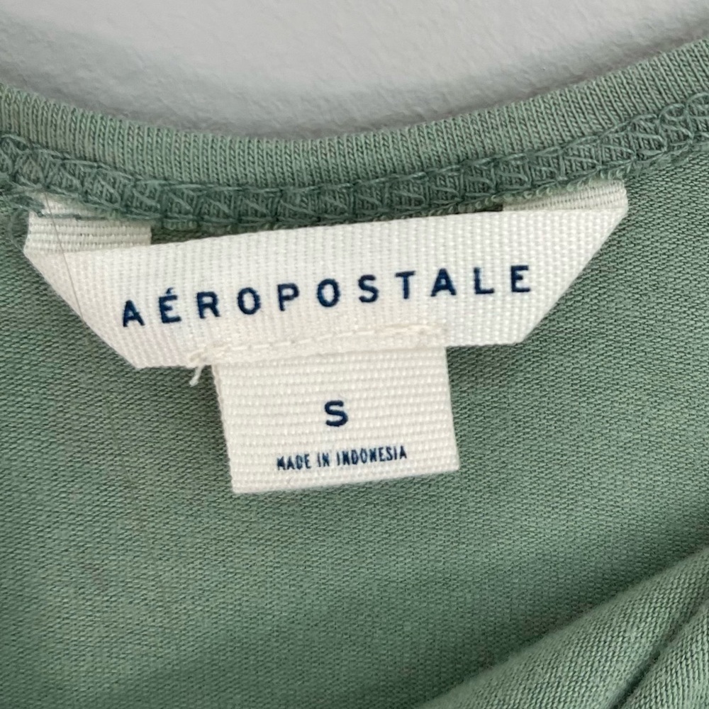 Aeropostale Green Long Sleeve Top - Picture 3 of 3